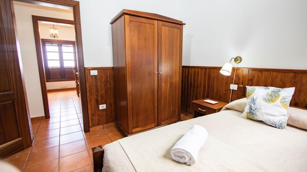 Holidaynorthtenerife Caserio Rural Charcos Icod De Los Vinos