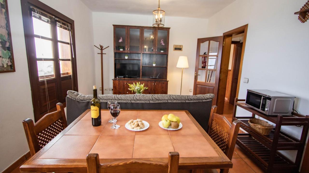 Holidaynorthtenerife Caserio Rural Charcos Country house *