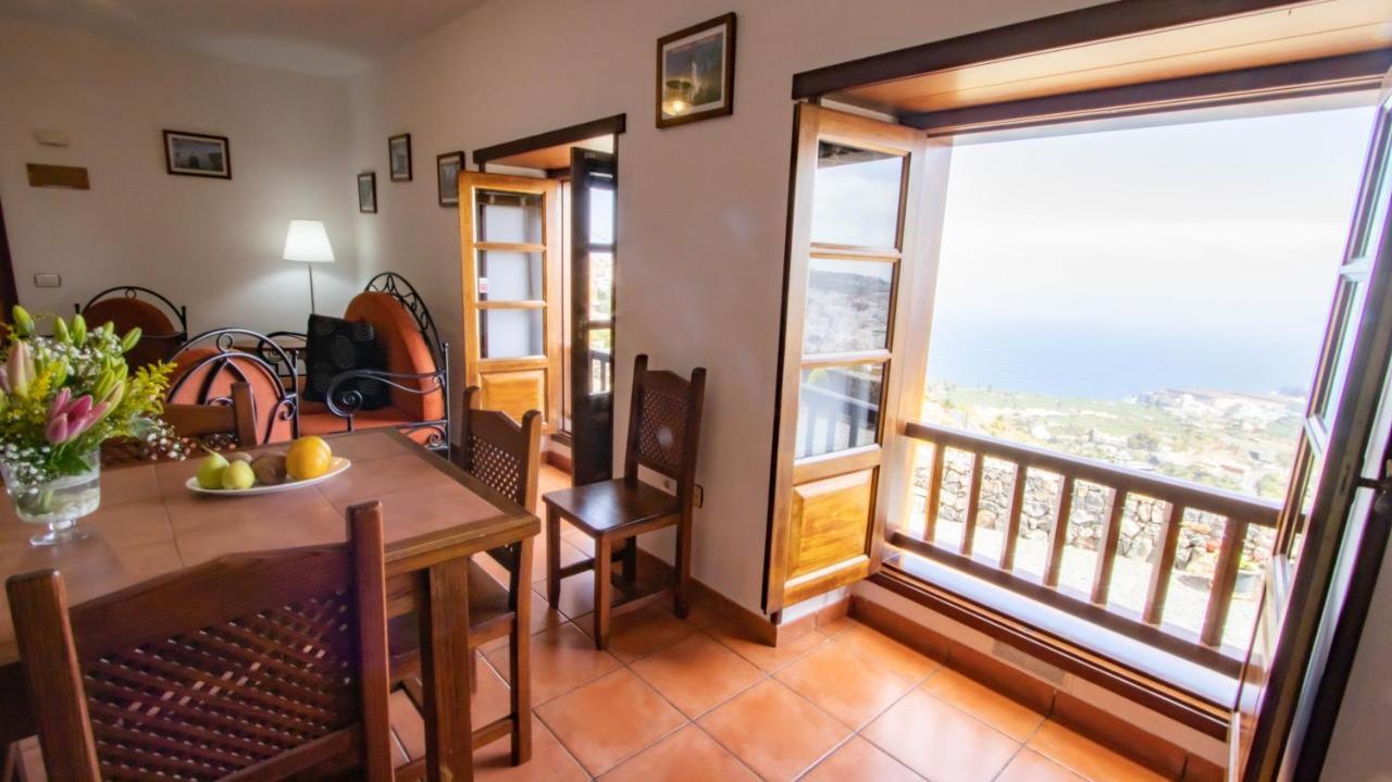 Holidaynorthtenerife Caserio Rural Charcos Country house *