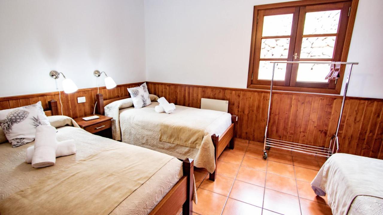 Holidaynorthtenerife Caserio Rural Charcos Icod De Los Vinos
