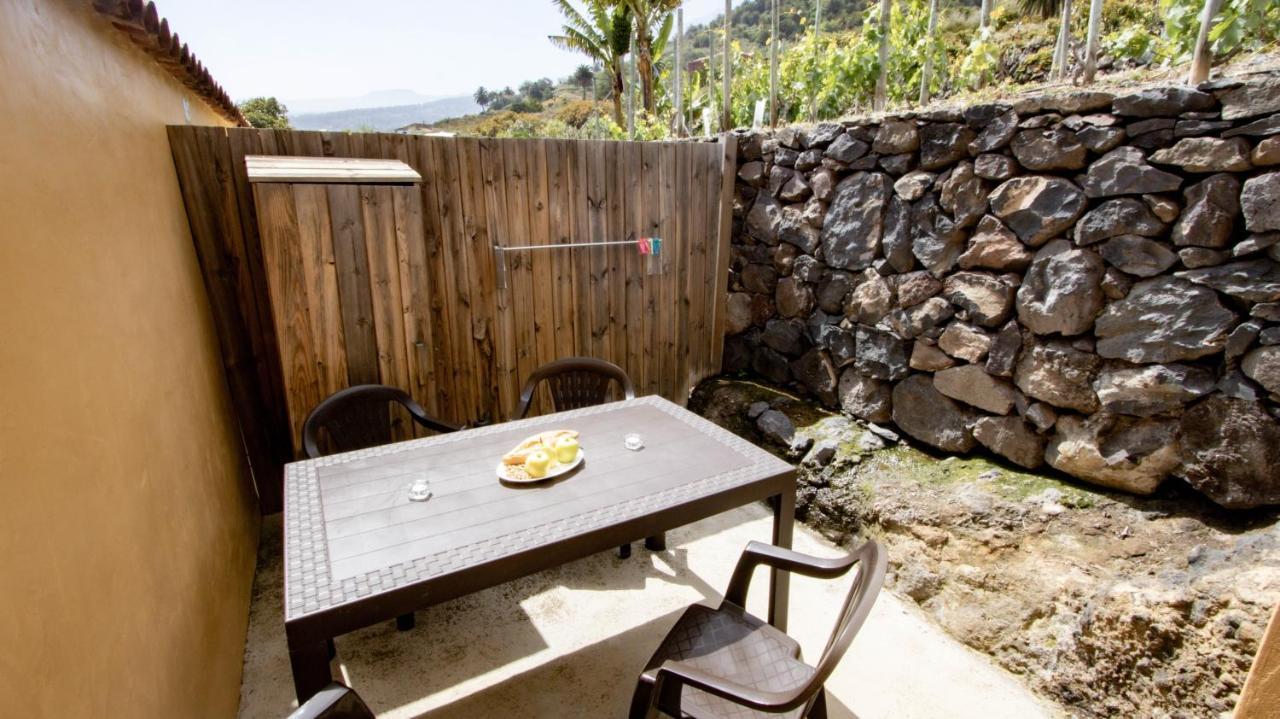 Holidaynorthtenerife Caserio Rural Charcos Icod De Los Vinos