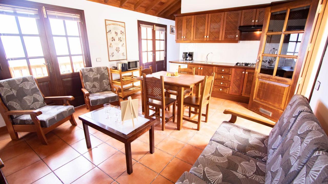 Holidaynorthtenerife Caserio Rural Charcos Country house *
